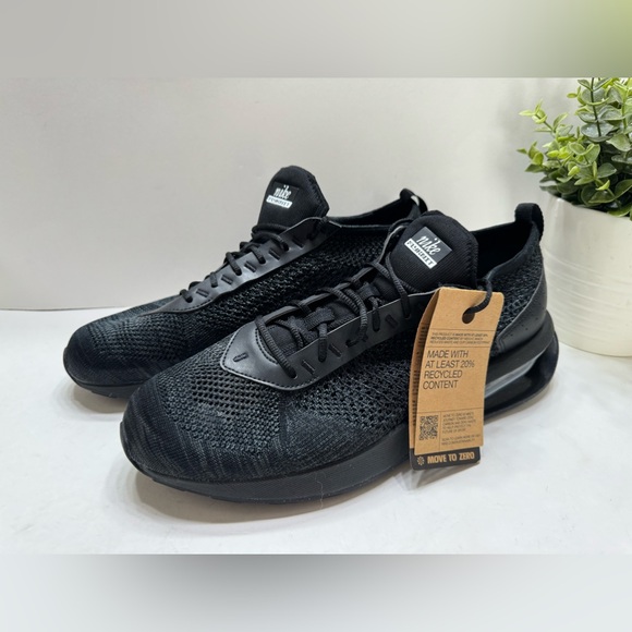 Nike Flyknit Racer Air Max - Picture 1 of 10